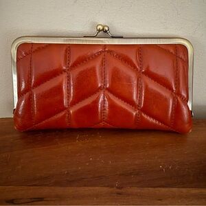 Patricia Nash Everly quilted leather wallet